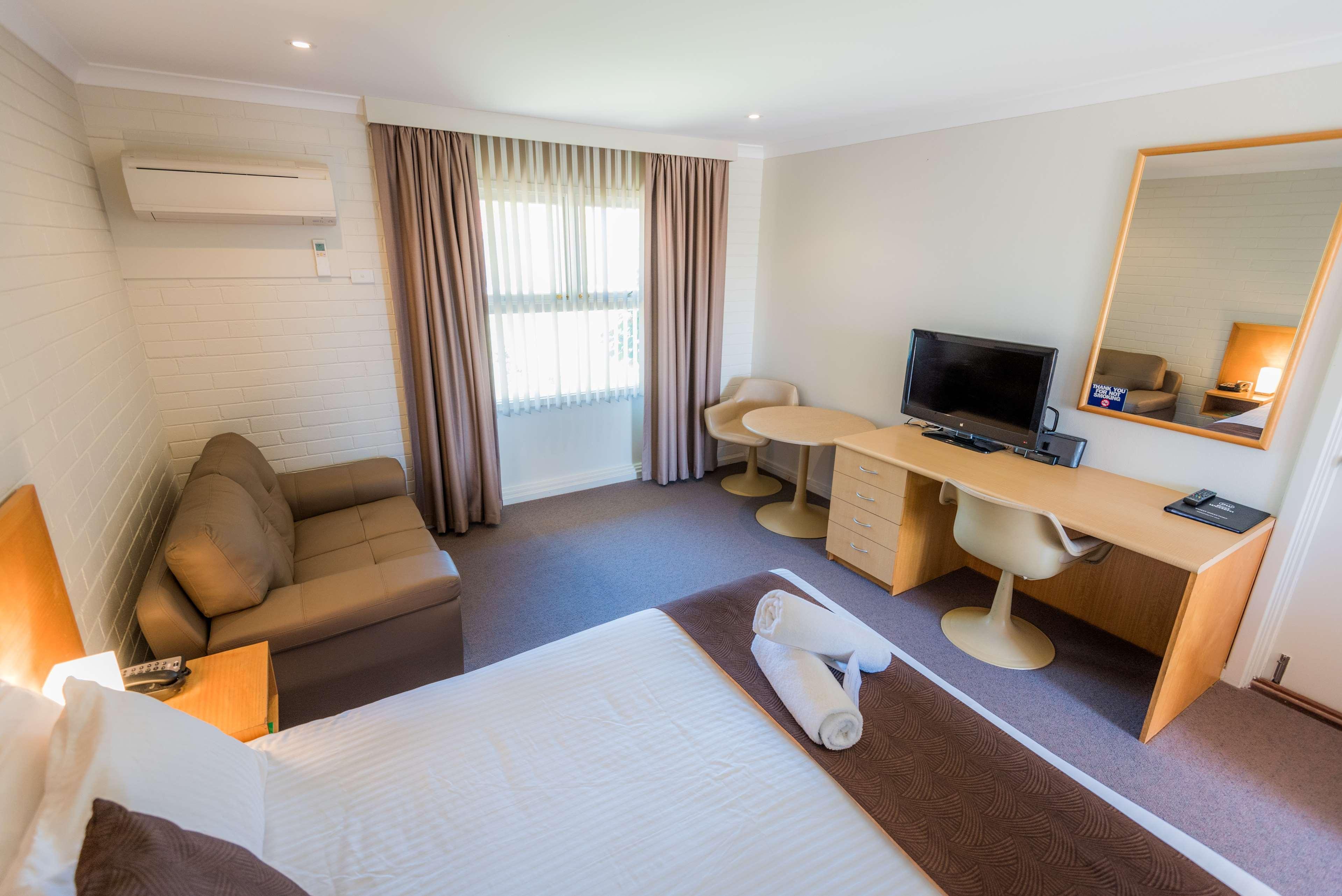 Hospitality Carnarvon, Surestay Collection By Best Western Exterior photo