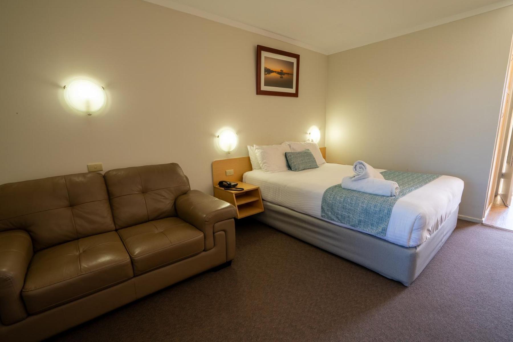 Hospitality Carnarvon, Surestay Collection By Best Western Exterior photo